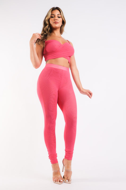 Mesh Contrast Strappy Set – Sporty, Stylish & Sculpted